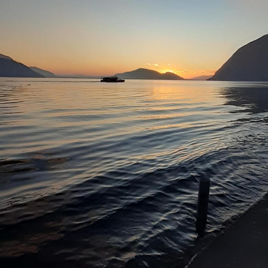 Come una volta Monte Isola Esterno foto